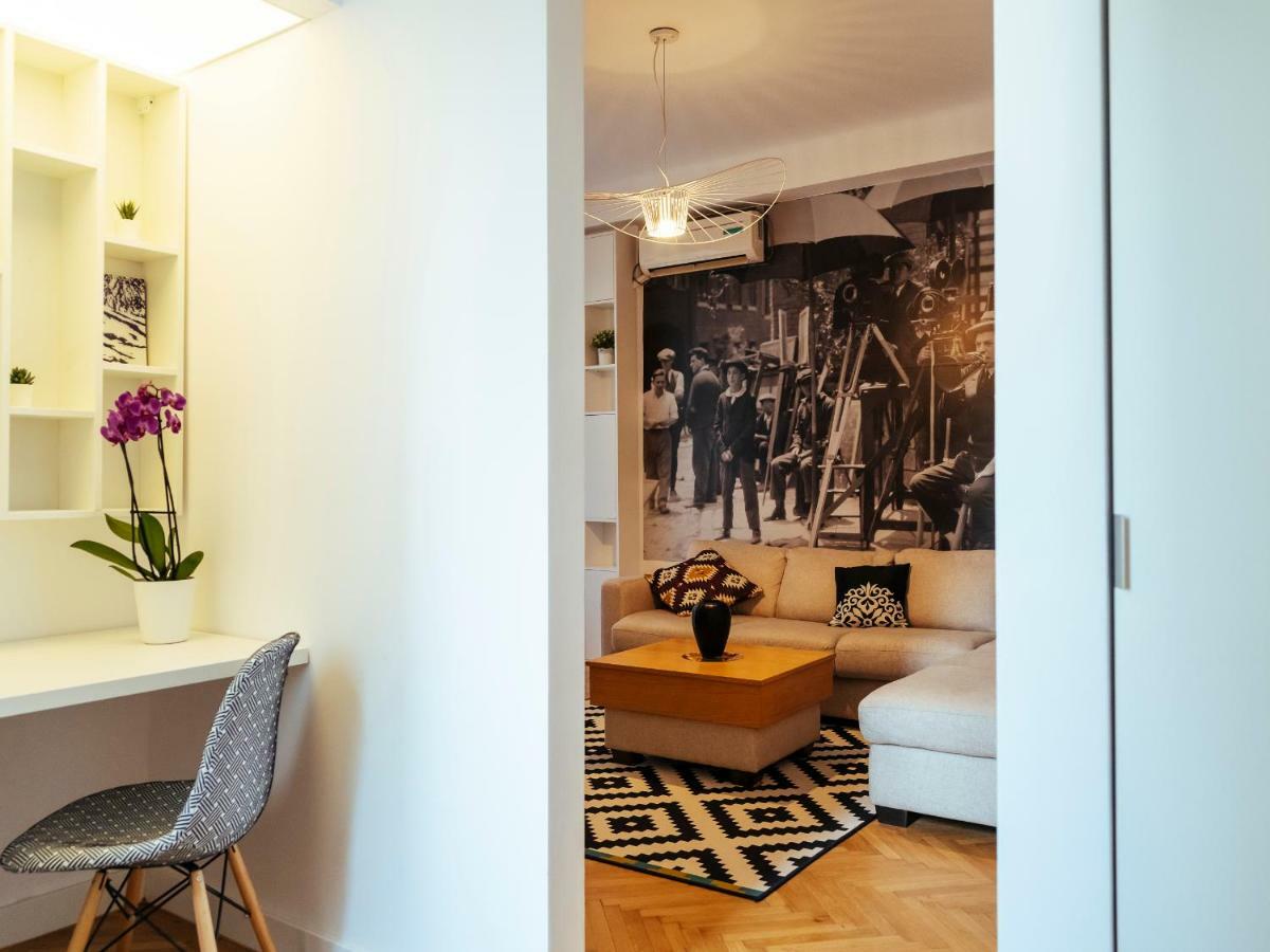 Alba Apartment On Calea Victoriei Bucureşti Eksteriør bilde